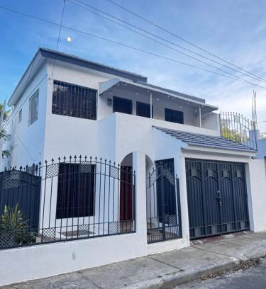 Monte Cristi House | Alojamiento el Reloj segundo nivel