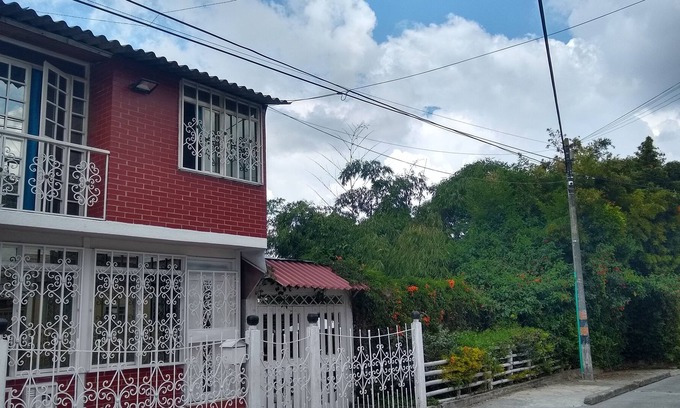 Armenia House | Alojamiento Familiar Casa Campesina