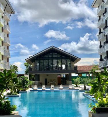 Mactan Export Processing Zone Apartment | Aloria Cozy Apartment near Mactan Cebu International Airport - Amani Grand Resort & Residence