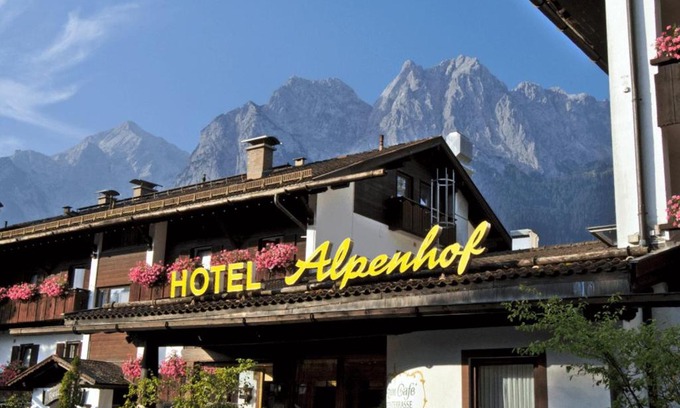 Untergrainau Hotel | Alpenhof Grainau