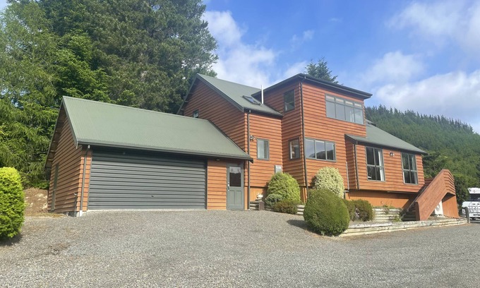 Hanmer Springs House | Alpine Views on Chalet Cres