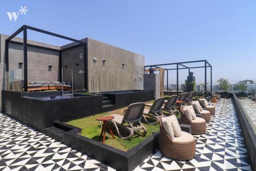 San Isidro Centro Financiero Apartment | Alta by Wynwood House