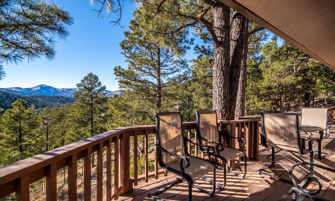 Alto House | Alto Lakes