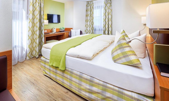 Fussen Old Town Hotel | Altstadt-Hotel Zum Hechten