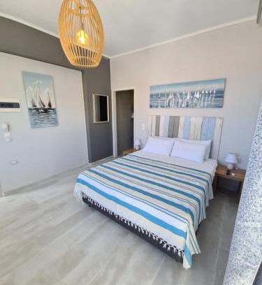 Alykes Apartment | Alykes Mastora Seaside Studios