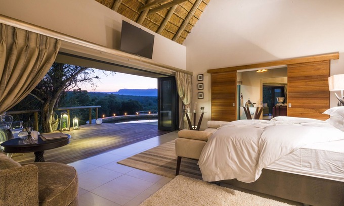 Thorny Bush Game Reserve Cabin | AM Lodge