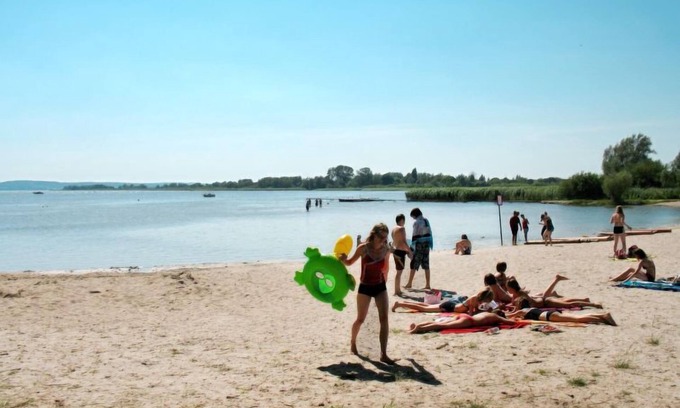 Verchen House | Am See I by Interhome