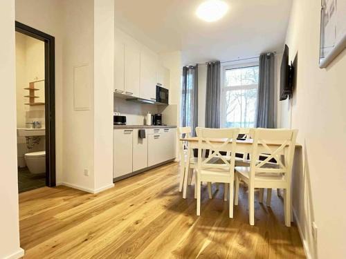 Amberg Apartment | AM1013 - Moderne Monteur oder Ferienwohnung mit Terasse
