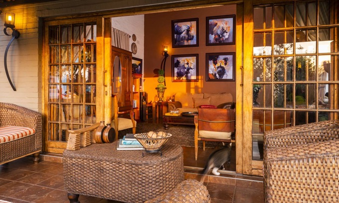 Hluhluwe House | Ama Zulu Guesthouse and Safaris