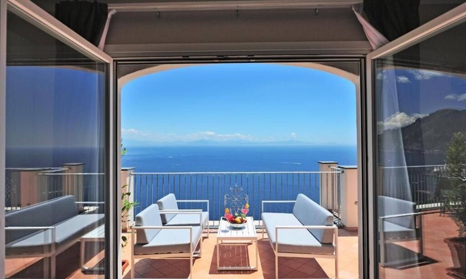 Pogerola House | Amalfi Blu Retreat