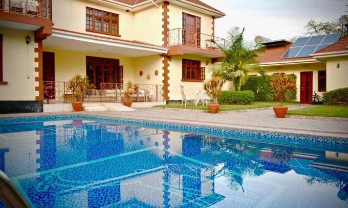 Arusha Hotel | Amani Villa