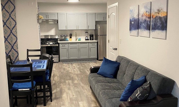 East Flatbush Apartment | Amazing 2BR Apt in the Center of Brooklyn & 30 Minutes From Midtown Manhattan
