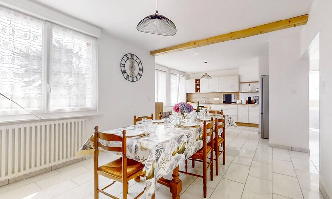 Kerlouan Apartment | Amazing apartment in Kerlouan with WiFi