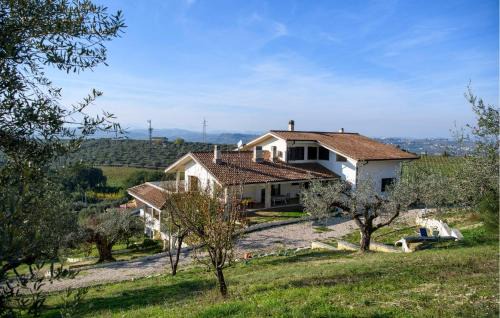 Moscufo Apartment | Amazing Apartment In Moscufo With Wifi