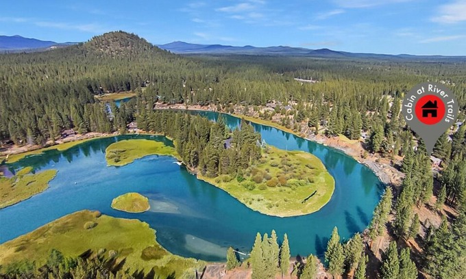 Sunriver House | Amazing Deschutes River Cabin, Scenic Walking Trails - MAR05