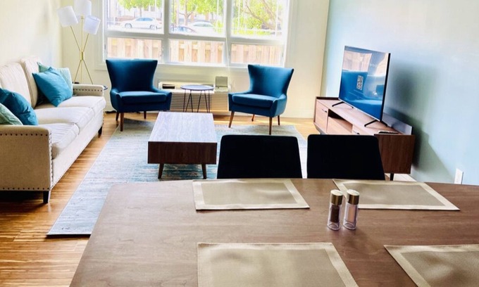 New Brunswick Apartment | Amazing Fully-Furnished 1BR Apartment