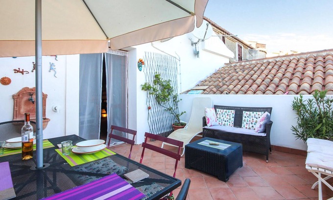 Castellabate Historic Centre House | Amazing Home in Castellabate With 3 Bedrooms and Wifi
