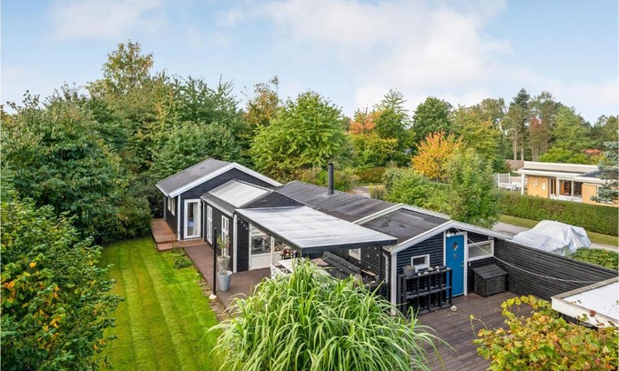 Smidstrup Strand House | Amazing Home In Gilleleje With Kitchen