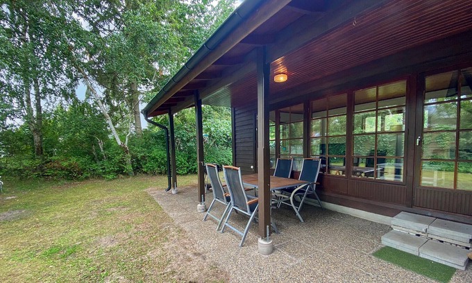 Loderup House | Amazing home in Löderup with kitchen