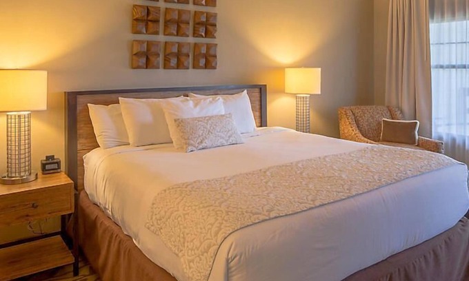 Big Cedars Resort | Amazing Paradise Point Resort in Hollister!