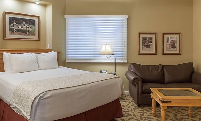 Big Cedars Resort | Amazing Paradise Point Resort in Hollister!