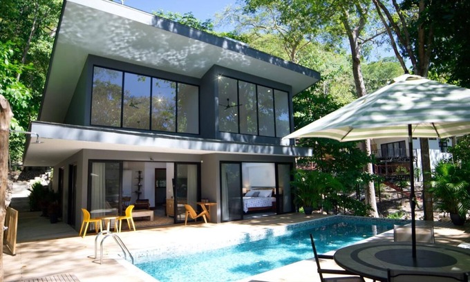 Paquera Villa | Amazing property with pool,in the middle of nature,walking distance to the beach