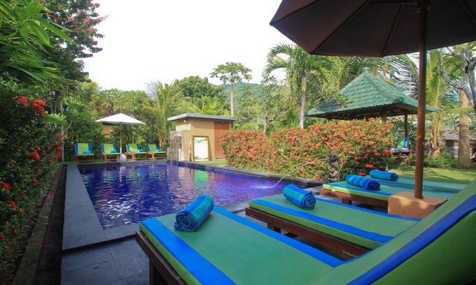 Amed Hotel | Amed Harmony Cafe and Bungalows