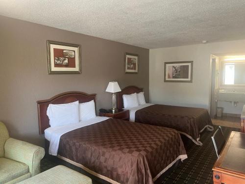 St. Andrews Hotel | American Inn Columbia