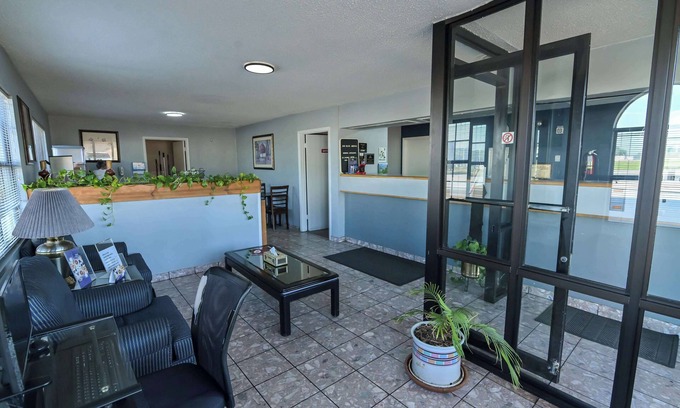 Meridian Hotel | Americas Best Value Inn Meridian