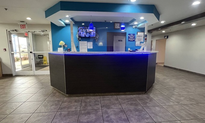 Jackson Hotel | Americas Best Value Inn & Suites Jackson, TN