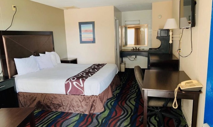 Elm Creek Hotel | Americas Best Value Inn Elm Creek