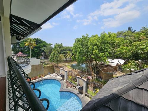 Cipanas Villa | Amjad5