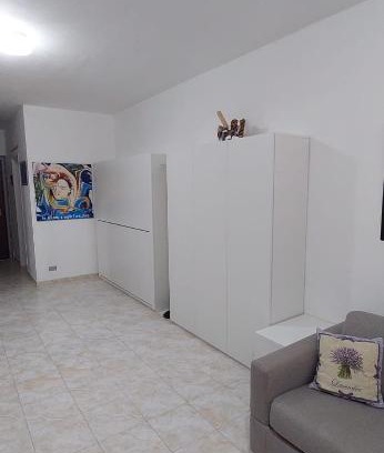Latte Apartment | Ampio monolocale con terrazzo - a 2 passi dal mare