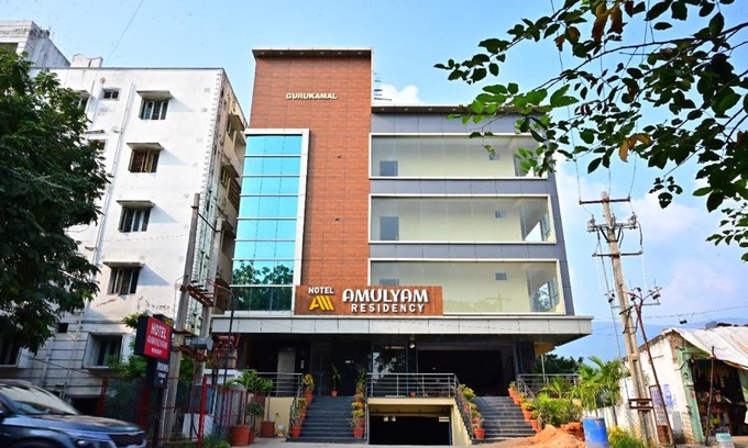 Tirupati Hotel | AMULYAM RESIDENCY