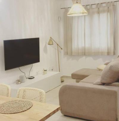 El Cotillo House | AmuraHouse. Private terrace BBQ. Centric and cosy.
