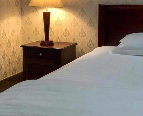 Thu Dau Mot Hotel | An Lộc Hotel