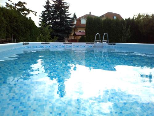 Koroshegy Apartment | Anikó Apartmanház