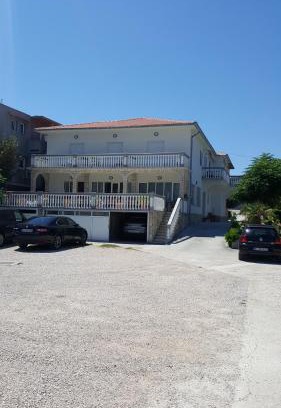 Rab Town Bed & Breakfast | Anka Bunić