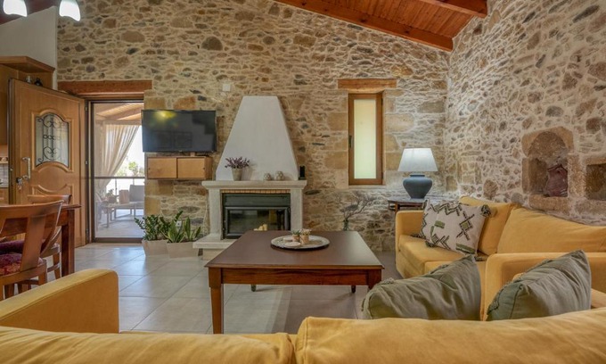 Kissamos House | Anthea Cottage