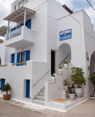 Old Town Naxos Apartment | Antonia Studios