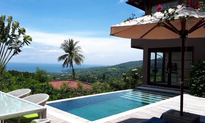 Senggigi Villa | Aomi Villa