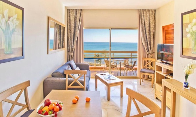 Benalmadena Costa Apartment | Apartahotel 4 Estrellas,en Sunset Beach Vistas al Mar.7 Planta.30 M2.cap 4 per