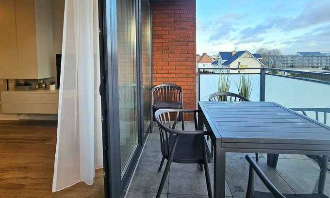 Ustronie Morskie Apartment | Apartament Wiatrem i Piaskiem - 365PAM