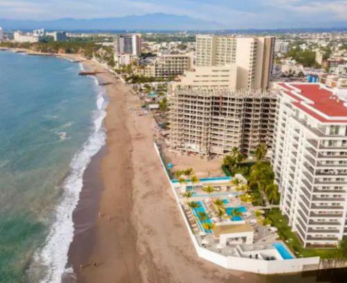 Las Glorias Apartment | Apartamento con Piscina Frente al Mar en Puerto Vallarta