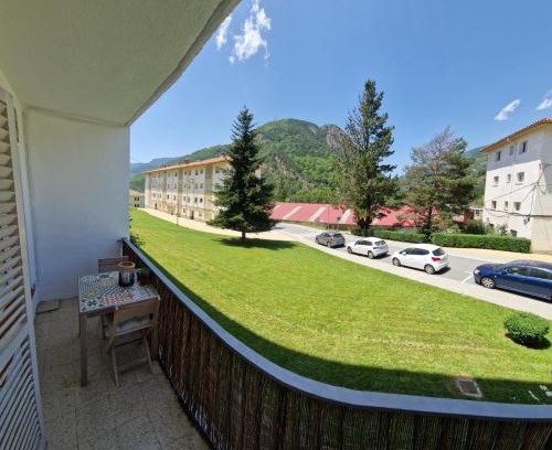 Ribes De Freser Apartment | Apartamento CREMALLERA Ribes de Freser