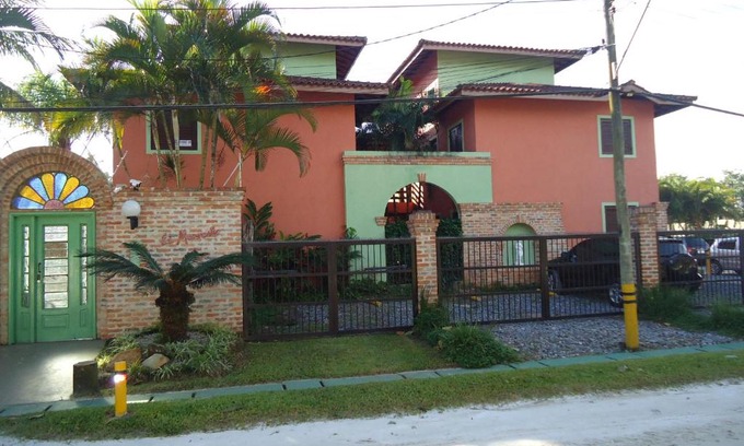 Balneario Mogiano Apartment | Apartamento em Boracéia no Litoral Norte