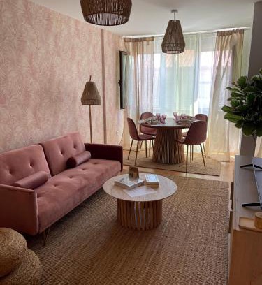 Boiro Apartment | Apartamento en Boiro- Colores del Barbanza Rosa