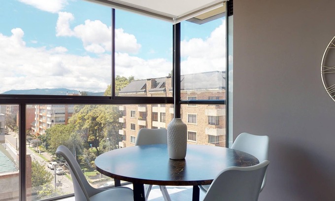 Chico Norte III Apartment | Apartamento en el Piso 7 del Edificio Kappadocia en Bogota