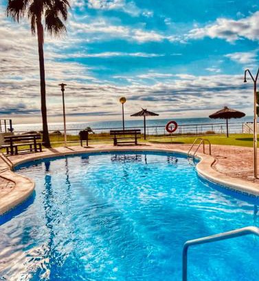 Alcanar Apartment | Apartamento en primera línea de mar!