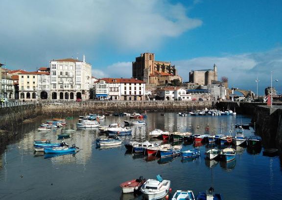 Castro Urdiales Apartment | Apartamento en puerto